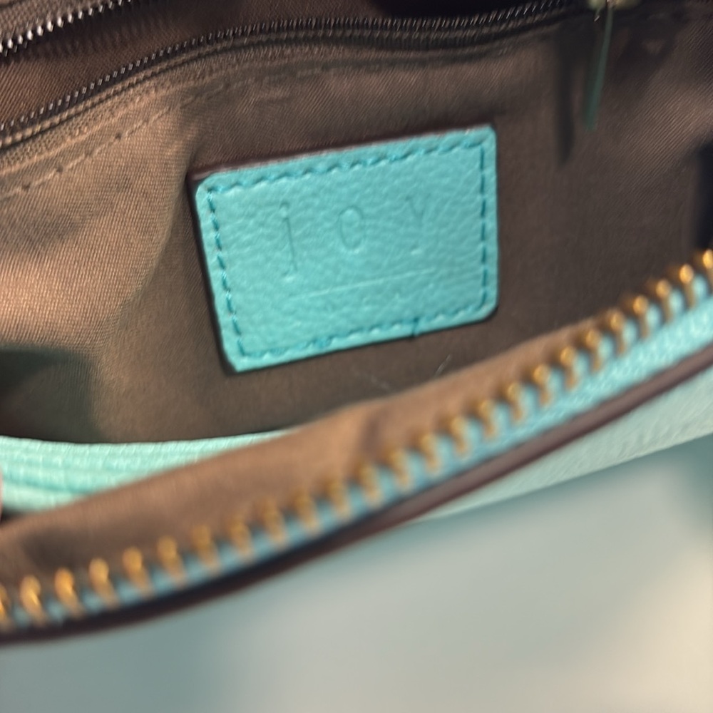 Elegant Turquoise Crossbody or Wristlet Wallet Purse Clutch - Picture 4 of 4